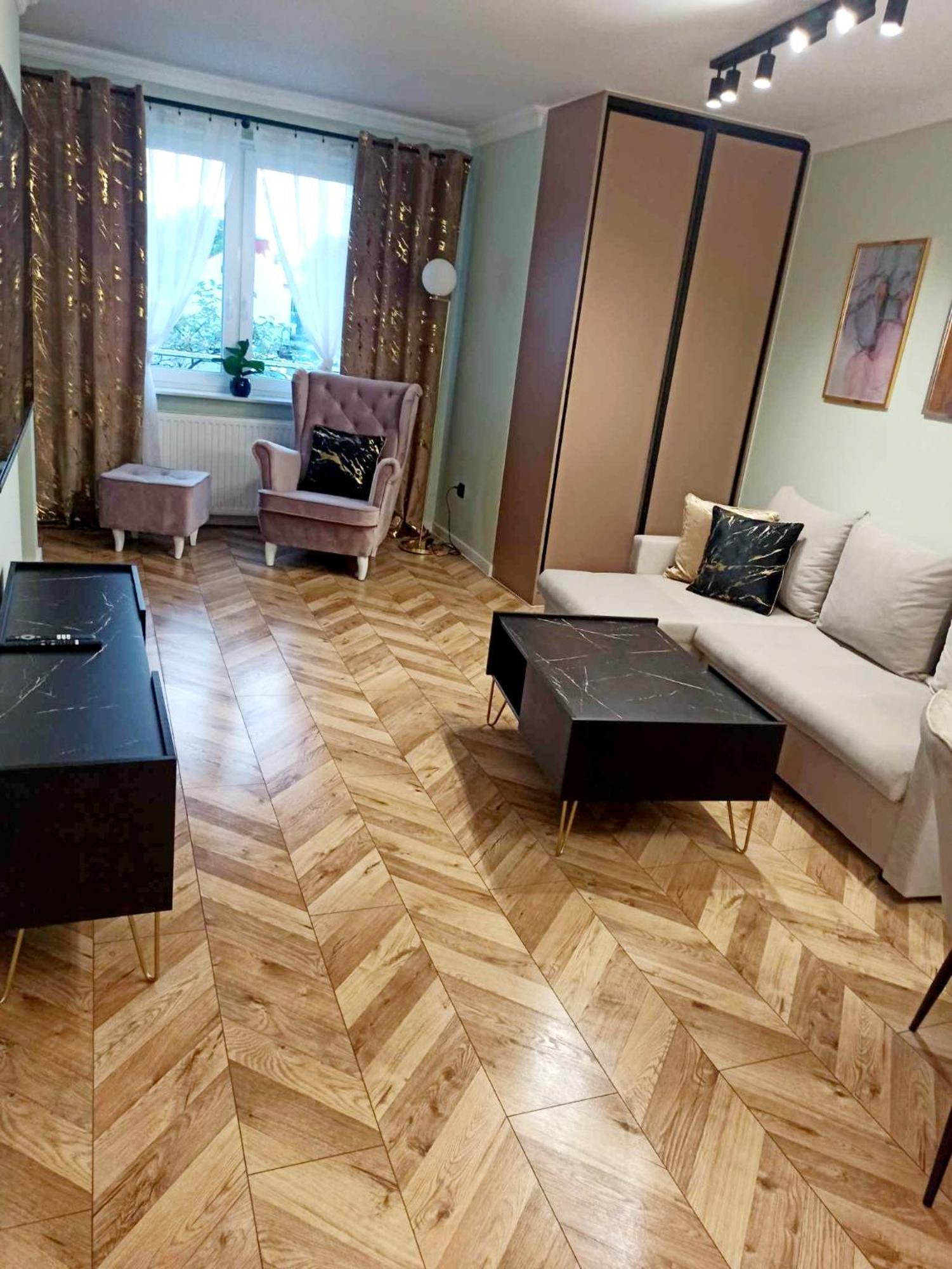 Apartament Przy Deptaku Świnoujście Buitenkant foto